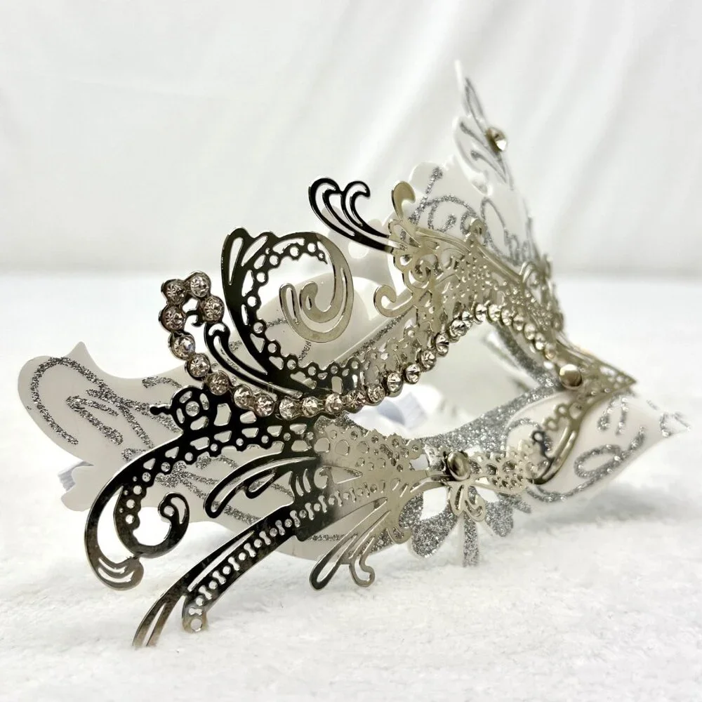 Couple Masquerade Venetian Costume Cosplay Metal Masks Silver White